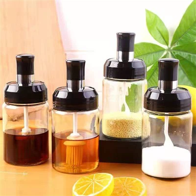 بطری چاشنی با قاشق